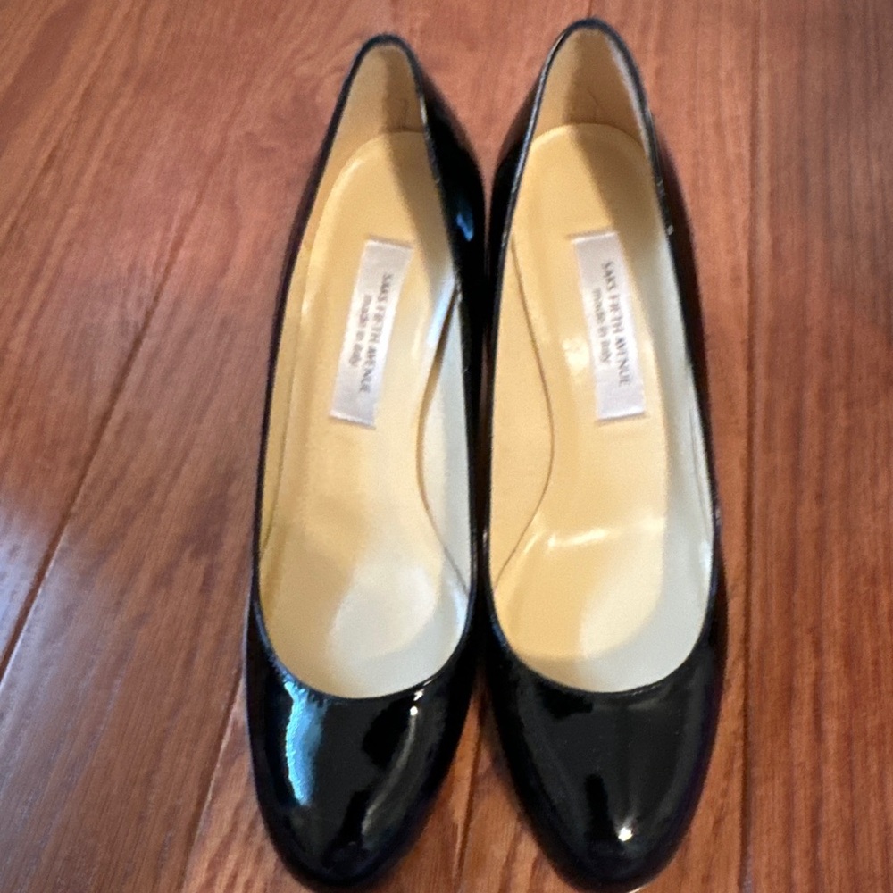 Saks Fifth Avenue Patent Leather Pumps